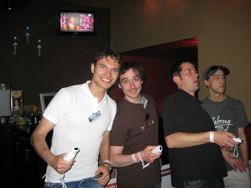 Dennis und Alex stimmen sich ein