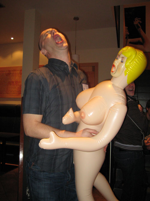 Gummipuppenaction